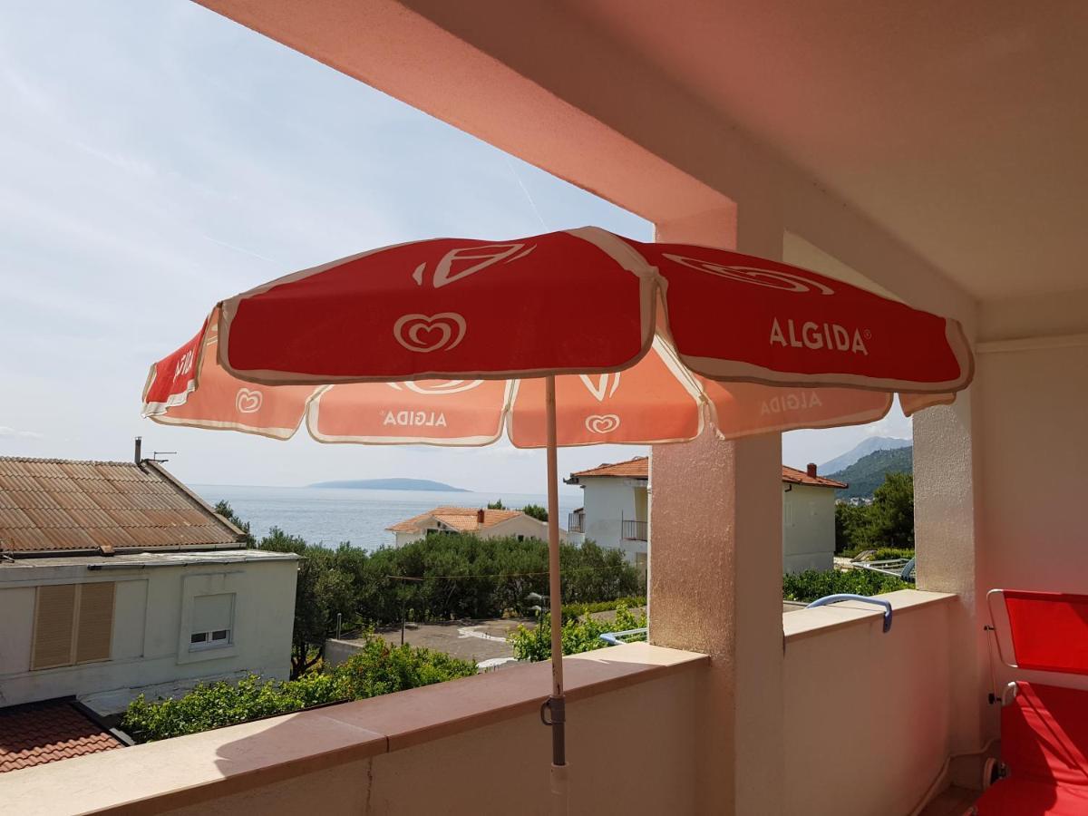 Laguna Apartment